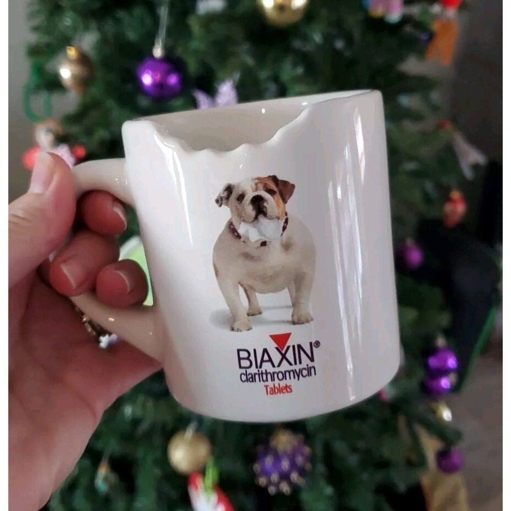 Biaxin Pharmaceutical Advertising Dog Bite Ceramic Coffee Tea Mug Cup Bulldog Rx
